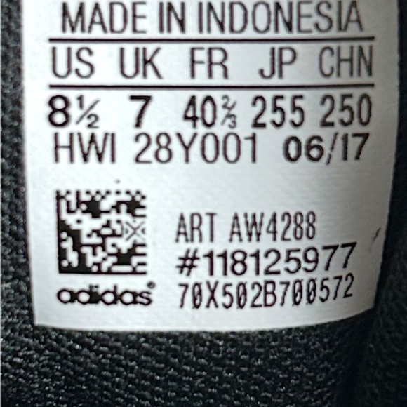 Adidas Court CF 2.0 Women’s Size 8.5
Worn 2 times - too small for me. - Picture 8 of 8